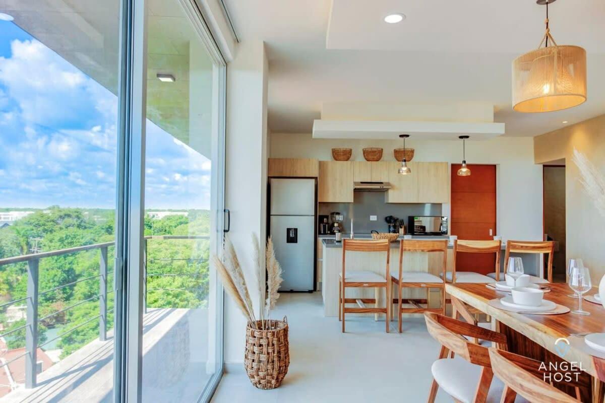 Jungle & Ocean View Condos, 2 Shared Pools & Rooftop