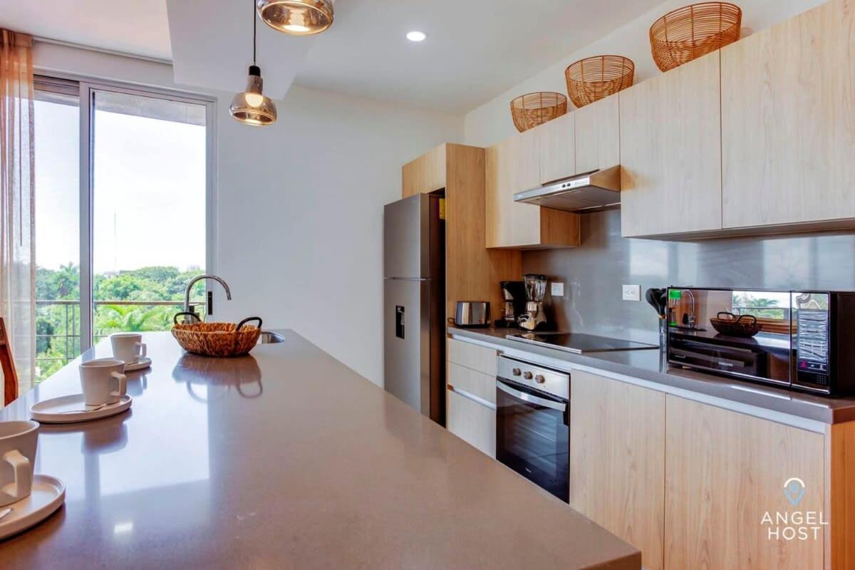 Сasa de vacaciones Jungle & Ocean View Condos, 2 Shared Pools & Rooftop