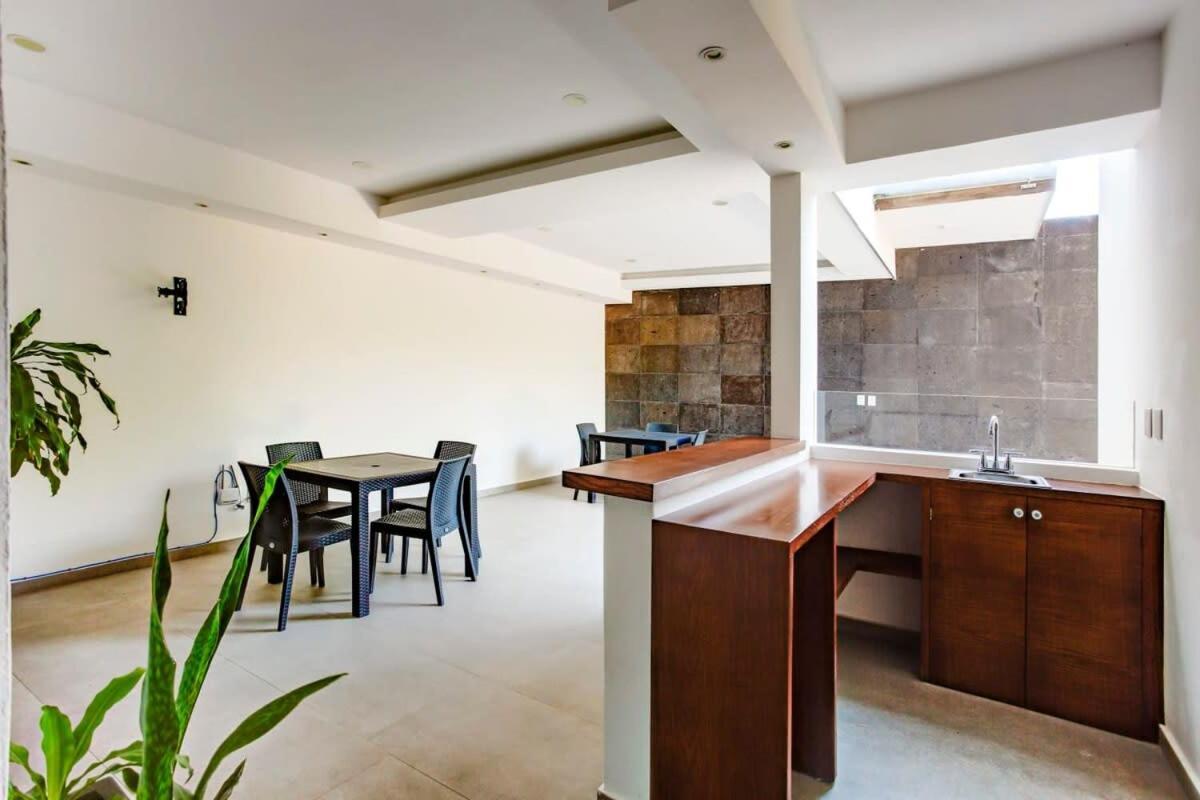 Jungle & Ocean View Condos, 2 Shared Pools & Rooftop Сasa de vacaciones