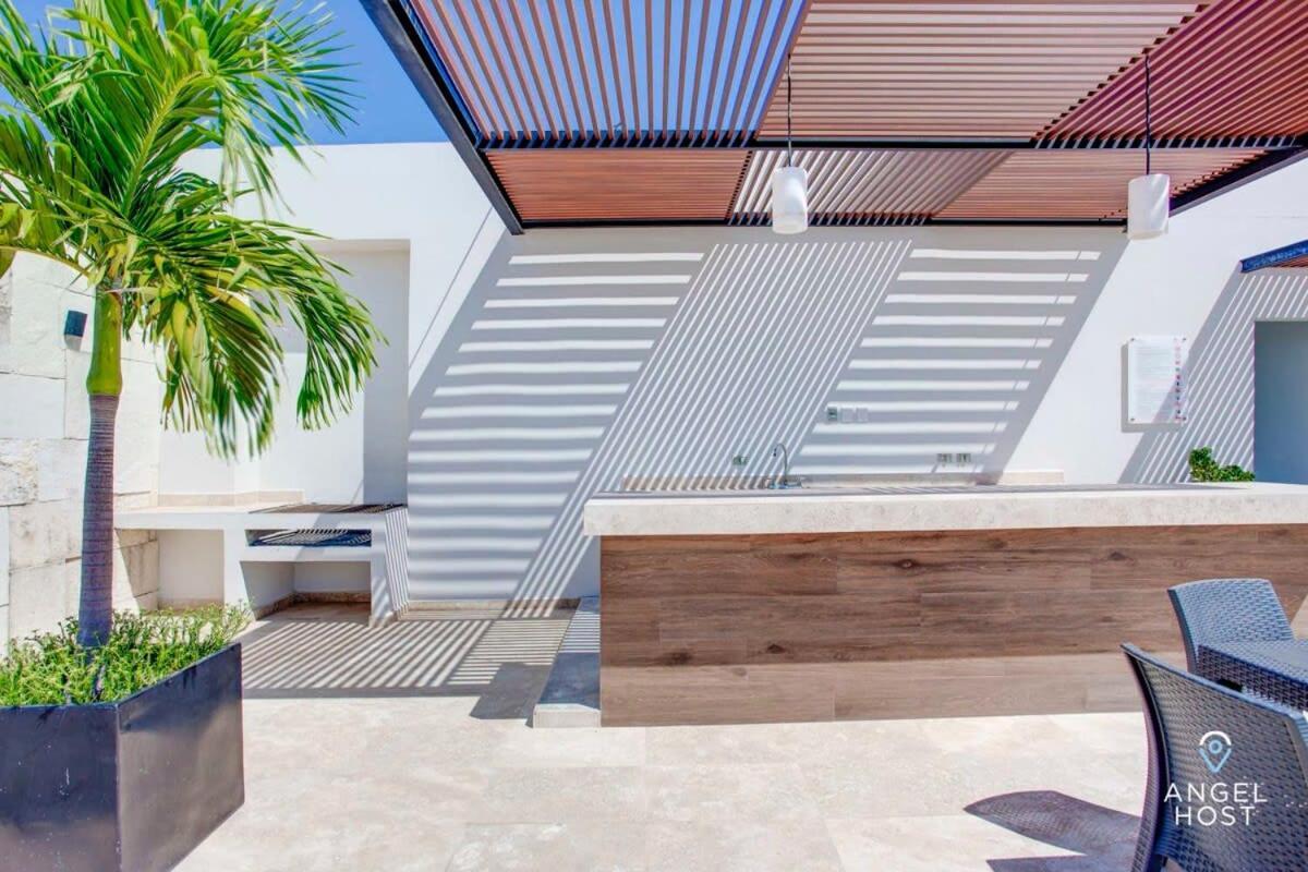 Сasa de vacaciones Jungle & Ocean View Condos, 2 Shared Pools & Rooftop